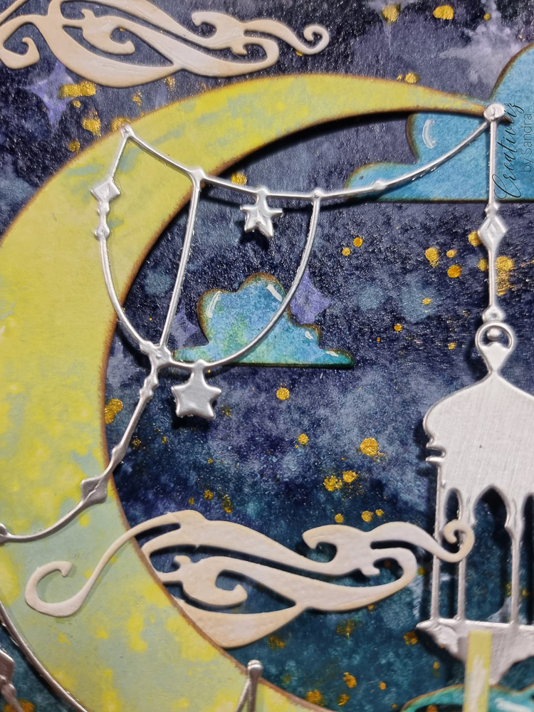 Sizzix, Tim Holtz, Dina Wakley, Distress mica stain, Distress oxide ink, Stampers anonymous, stencil, moon, clouds, stars, papercraft, dream big - artjournal page